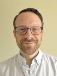 Photo of Dr Brett Morris
